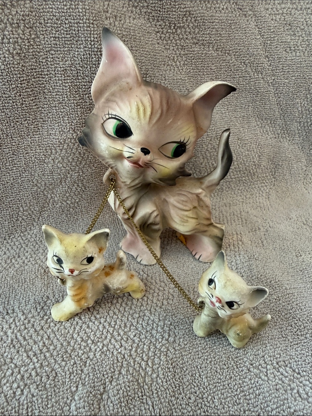 Vintage Tiper and Mann Ceramic Cat Trio Figurine - Cream and Tan Decorative Cats